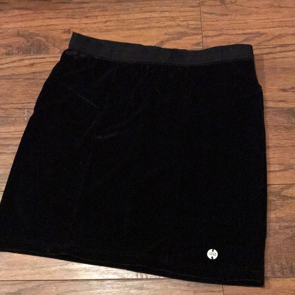 Vans Dresses & Skirts - NWOT Vans Velvet Mini Skirt